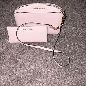 Michael kors purse and wallet